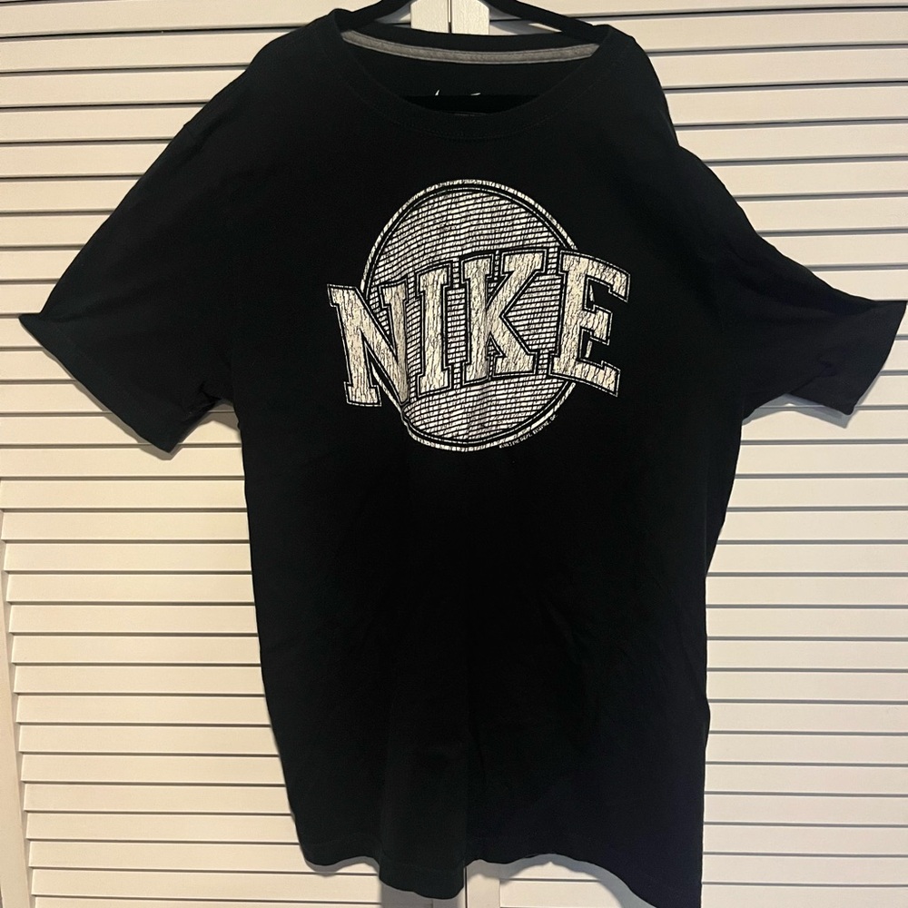 Nike Black Regular Fit T-Shirt